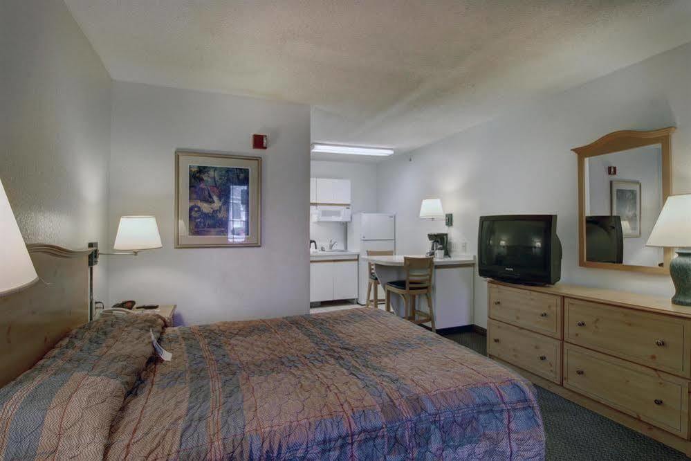 Atlanta Hotel Roswell Esterno foto